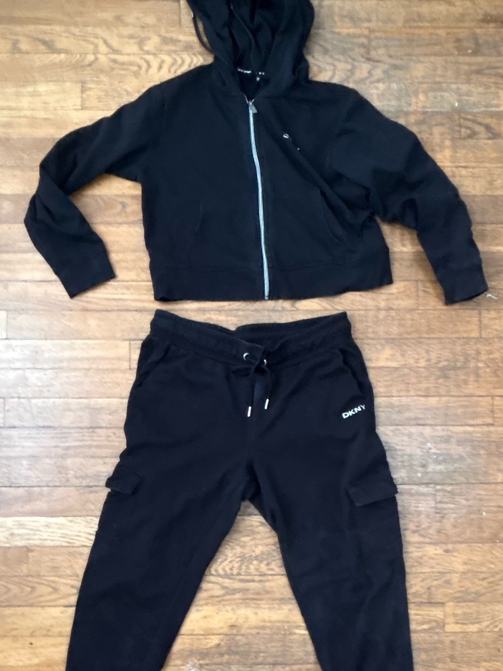 DKNY Black track suit size medium - Picture 4 of 7